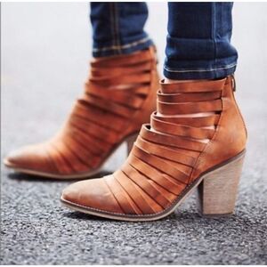 FREE PEOPLE HYBRID STRAPPY LEATHER BOOTIE BOOT TERRACOTTA LEATHER SIZE 8 8.5 US